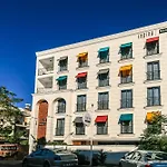 Espina Hotel 4*