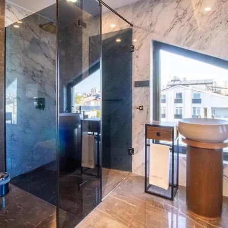 Espina Hotel 4*